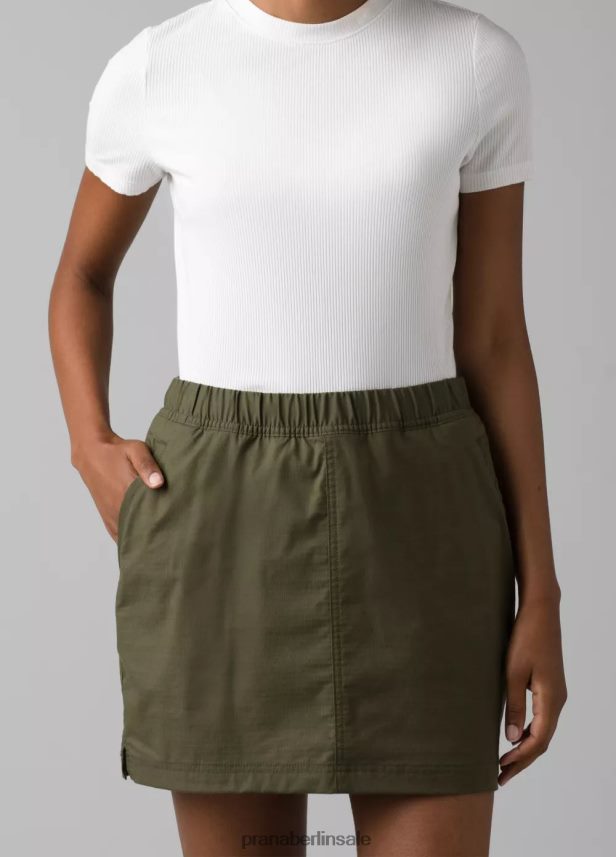 prAna Doppelspitzen-Skort Ladung grün Kleidung Frauen 86B4N6480